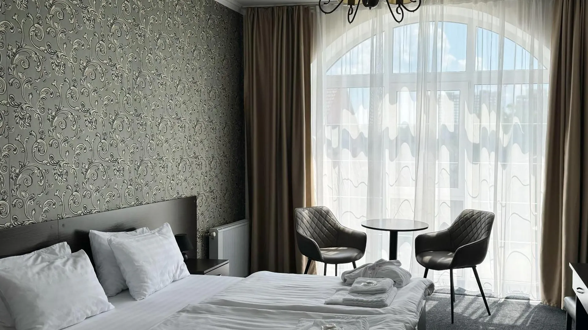 קייב Shelter Hotel