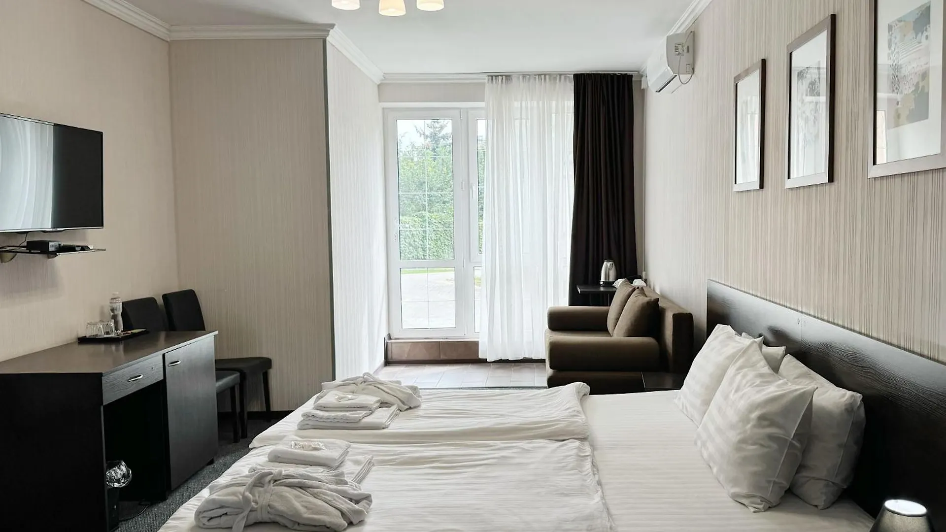 קייב Shelter Hotel אוקראינה